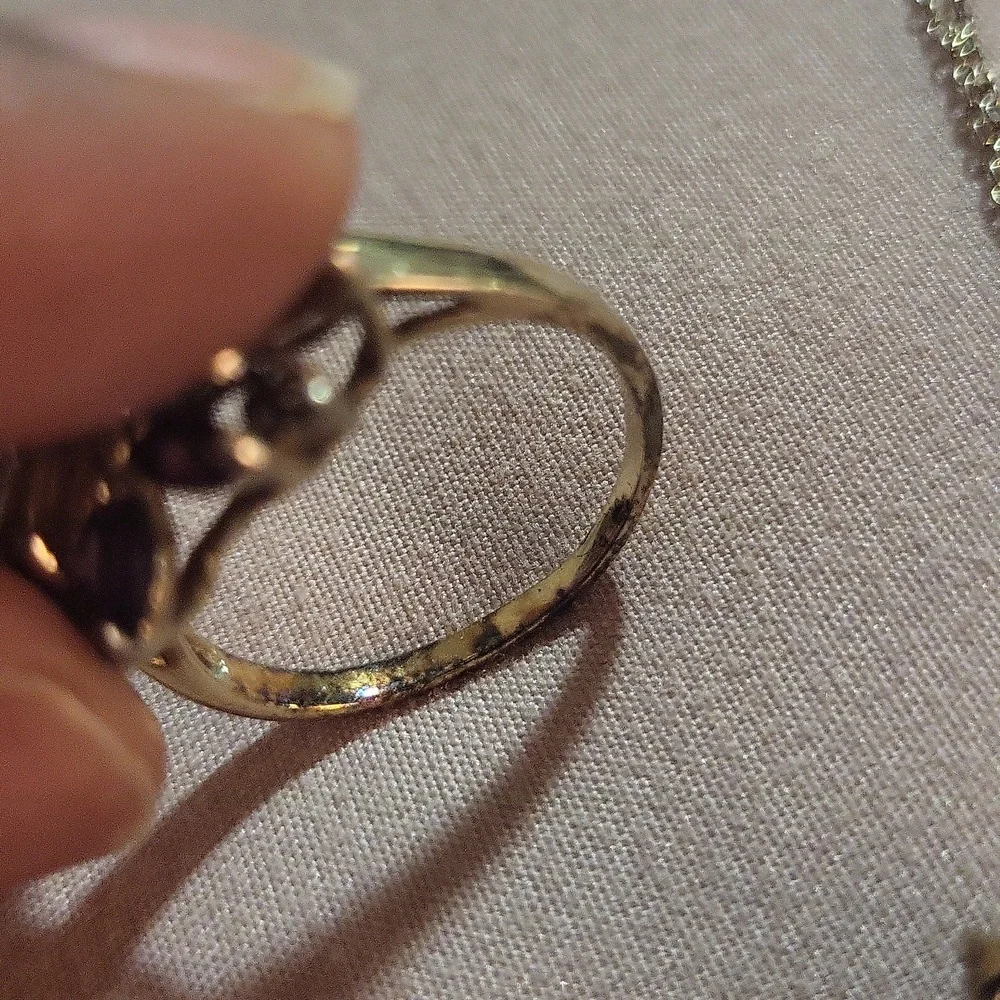 Necklace and Ring set - Picture 7 of 7